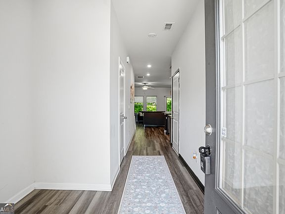 4th image of 5652 Plain Field Ln