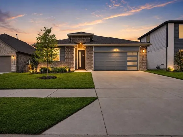 2504 Wren Ln, Denton, TX 76205