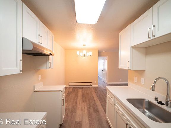5th image of 561 Boden Way #12254008