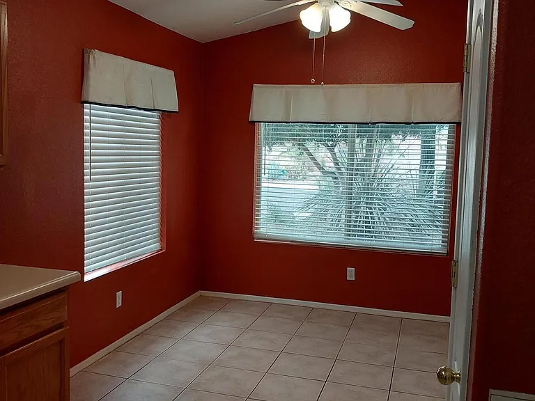 7634 W August Moon Pl — Photo 5