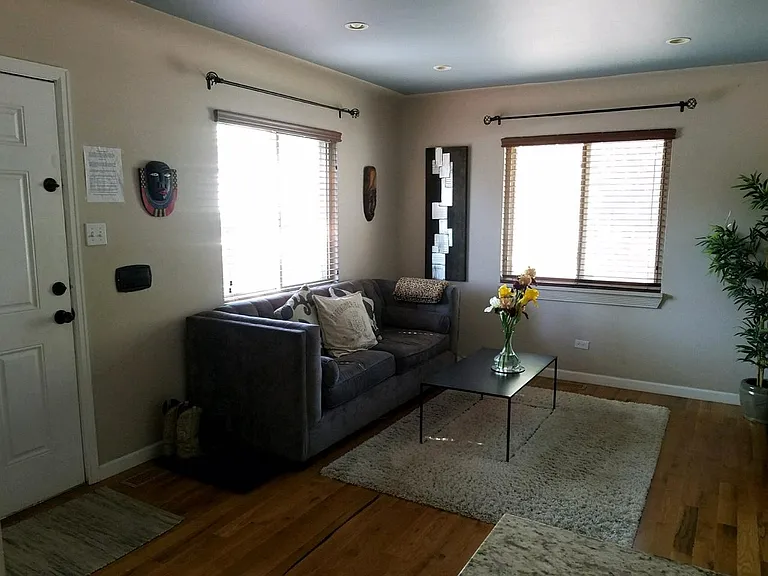3652 N Clay St — Photo 3