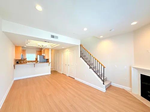 12217 Moorpark St. Photo 1