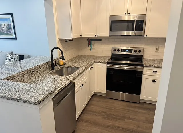 23 Pierside Dr #T14 — Photo 24