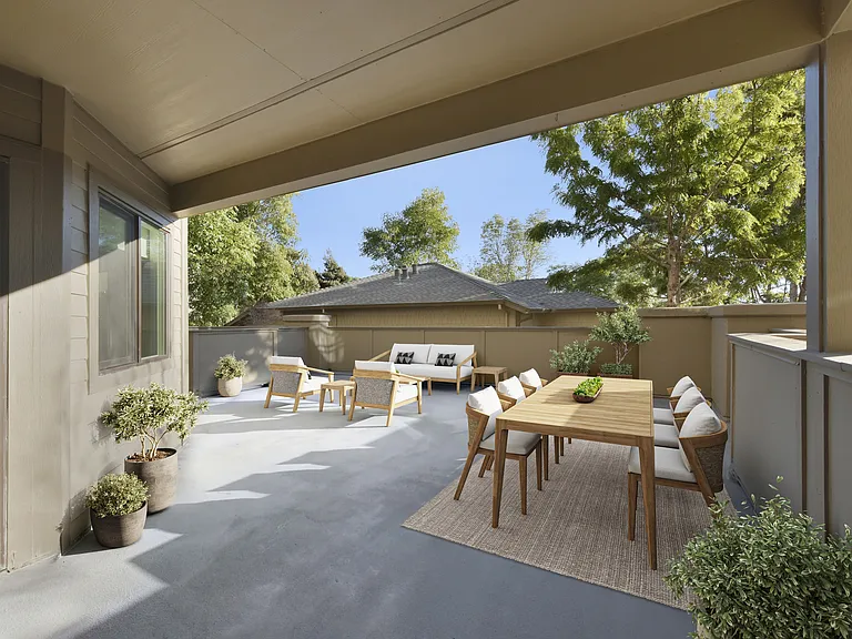 Larkspur Courts — Photo 12