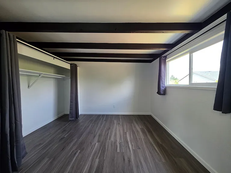 1091 Sun Rd — Photo 9