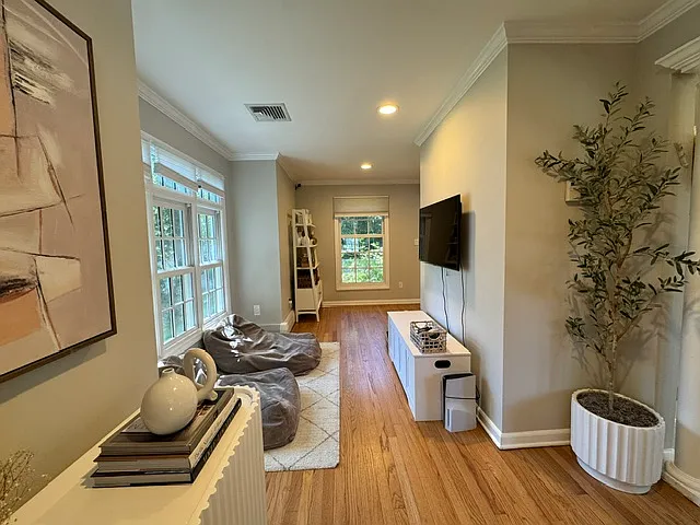 575 Knickerbocker Rd — Photo 14