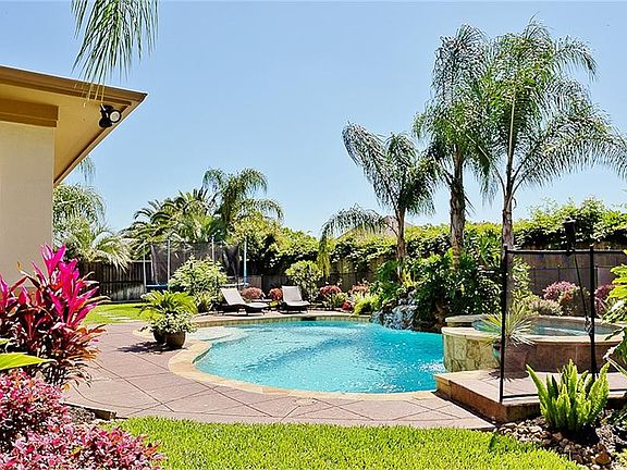 3rd image of 505 Northview Dr