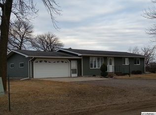 1008 Highland Rdg, Watson, MN 56295