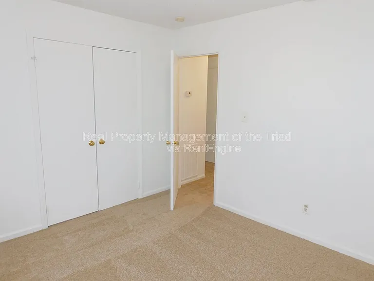 2574 Green Oaks Ct SE #G — Photo 9