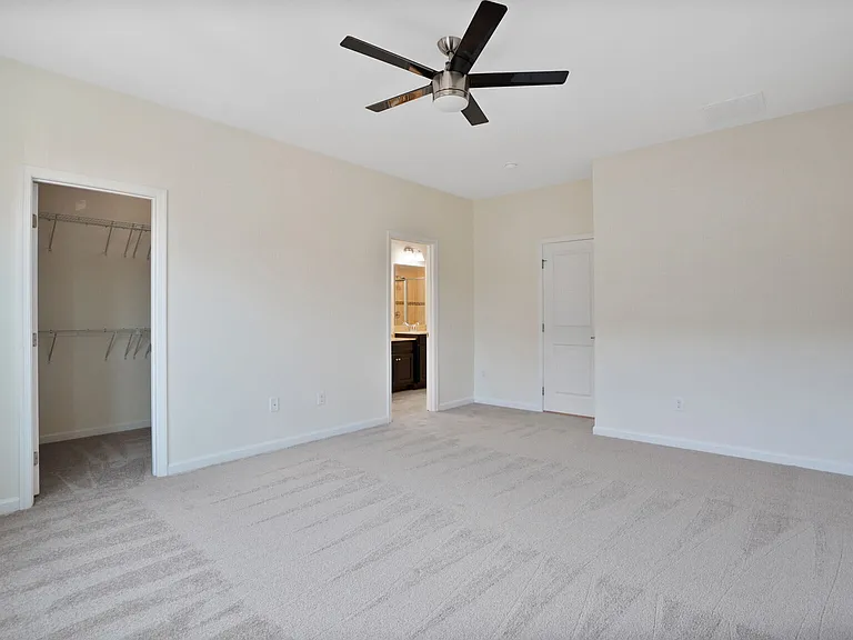 43393 Charitable St — Photo 15