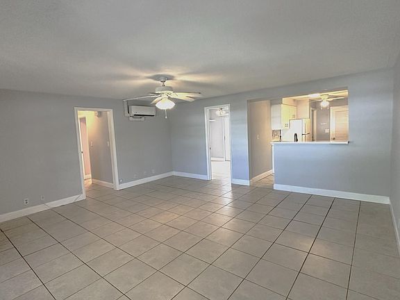 4th image of 4213 NE 21st Ave #3A