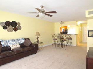 400 SE 10th St APT 105, Deerfield Beach, FL 33441