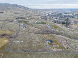 65654 W 654th Pr NW, Benton City, WA 99320