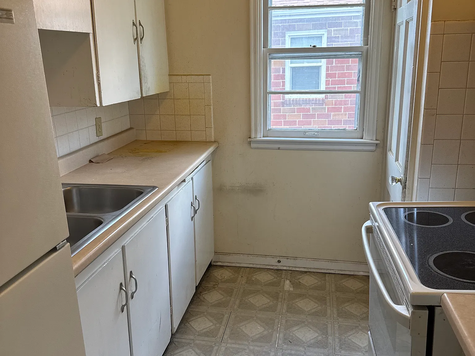 2 bed, 980 sqft, $1,250 — Photo 3
