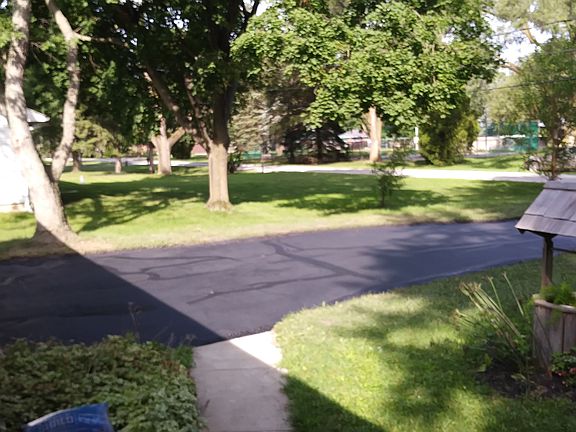 Driveway topcoated 2018.