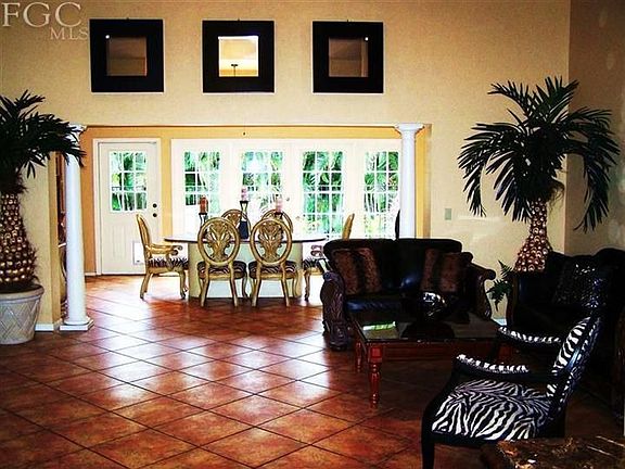 3rd image of 31 Timberland Cir N