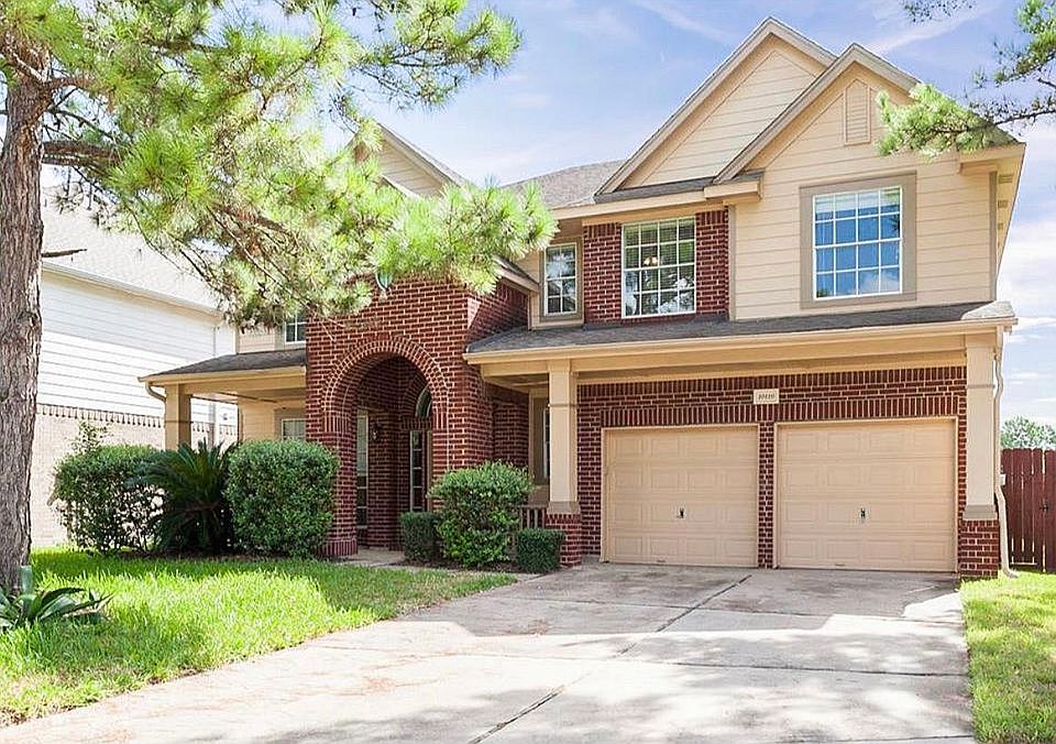 1st image of 10110 Bayou Manor Ln