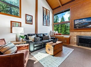 6047 Bear Trap Rd, Truckee, CA 96161