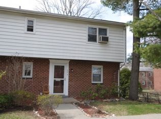 174 Charter Cir, Ossining, NY 10562