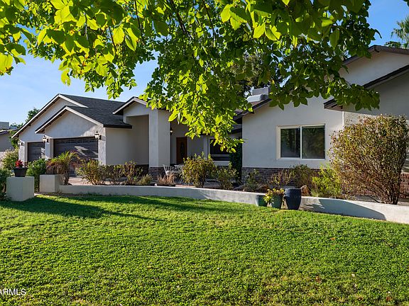 3rd image of 5316 E VOLTAIRE Avenue