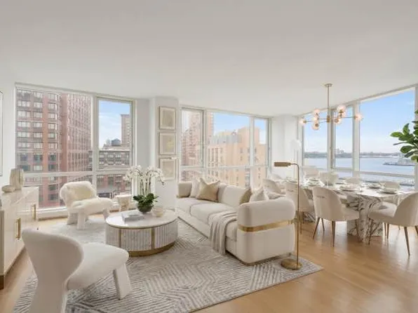 200 Chambers Street image 1 of 10