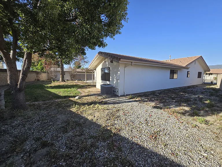 727 Chardonnay Pl — Photo 27