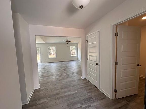 2nd image of 5623 Hodges Dr
