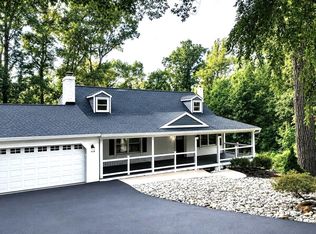 201 Singletree Ct, Westminster, MD 21157