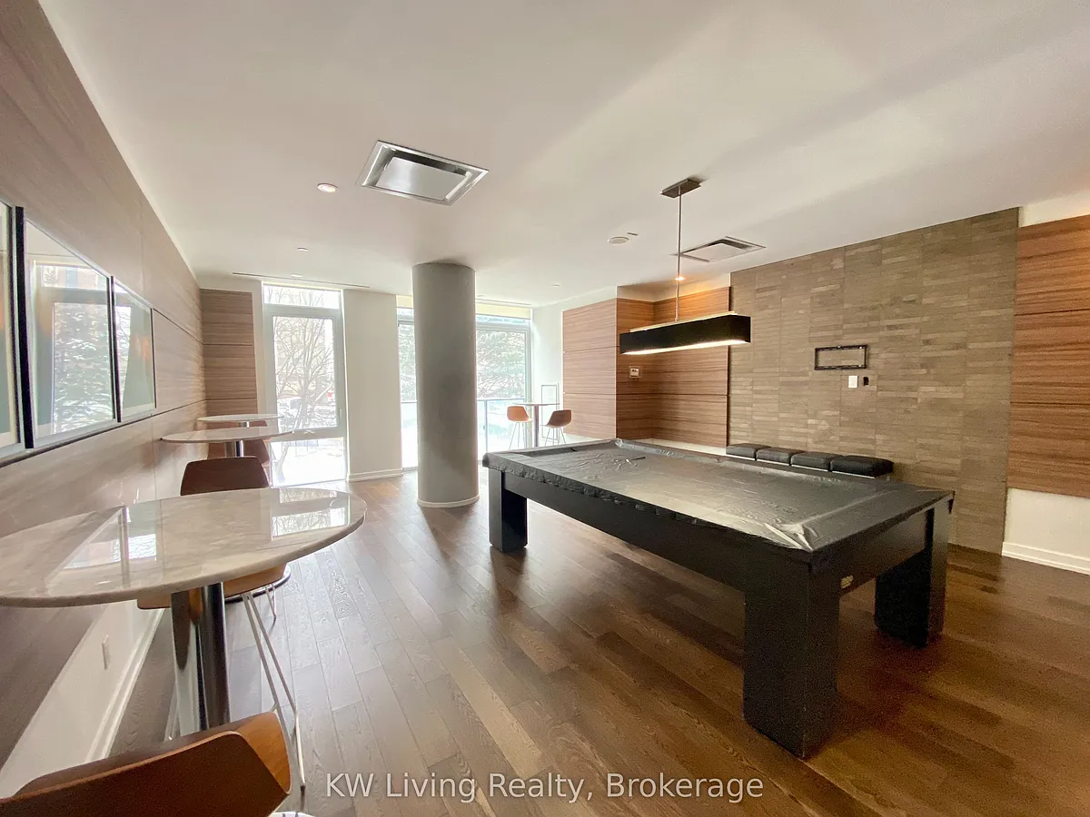 Building Photo - 75 Saint Nicholas St #306