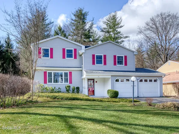 76 Cascade Terrace, Niskayuna, NY 12309