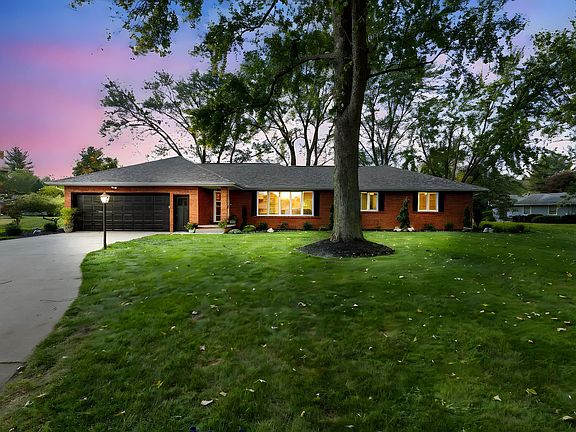 2nd image of 58439 Walter Ct
