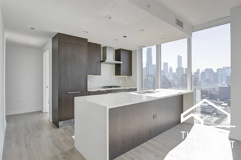 2 bed, $4,486 — Photo 1