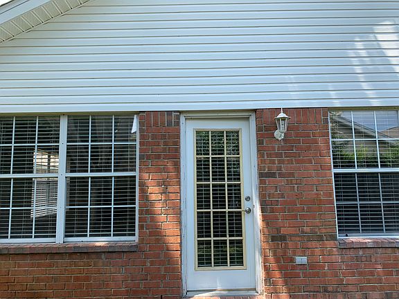 3rd image of 4650 Windstarr Dr