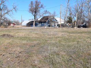 409 N Crook Ave, Hardin, MT 59034