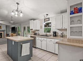 8155 Nasturtium Rd, Ore City, TX 75683