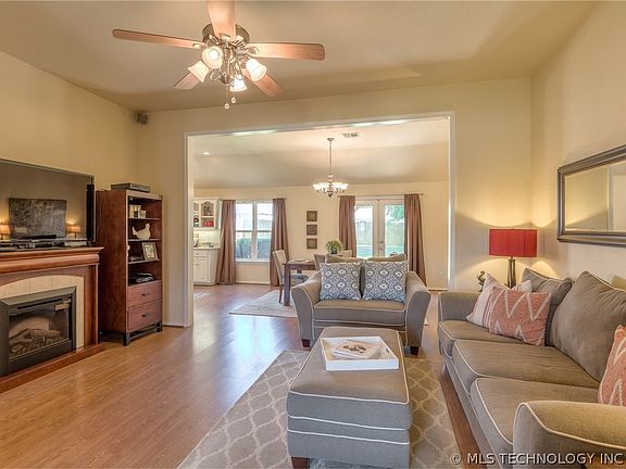 4th image of 8305 E Norman St