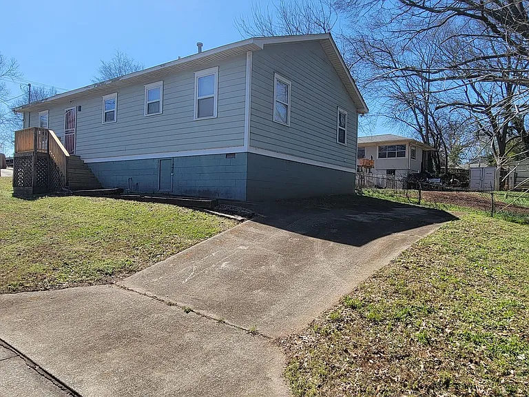 41 Meldon Ave SE — Photo 26