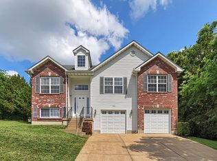 1422 Wayne Dr, Arnold, MO 63010