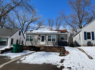 3500 McNair Dr, Robbinsdale, MN 55422