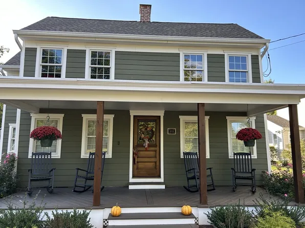 8 Church St, Chesterfield, NJ 08515