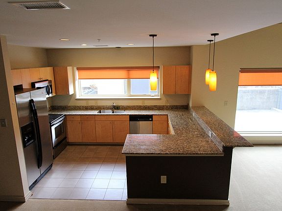 4th image of 1101 18th Ave S APT 206