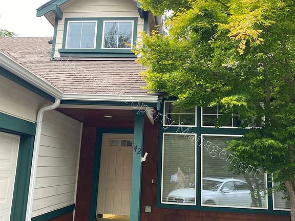 3rd image of 42 McKenzie Ln
