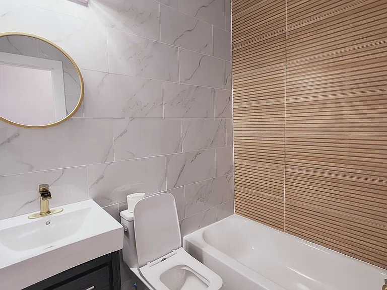 85 Zabriskie St #1A — Photo 11