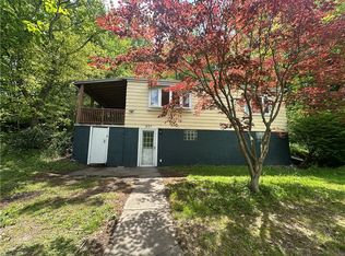 201 Clever Rd, Mc Kees Rocks, PA 15136