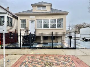 5251 S Parkside Ave, Chicago, IL 60638