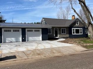 228 E Oak St, Cadott, WI 54727
