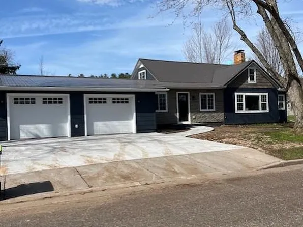 228 E Oak Street, Cadott, WI 54727