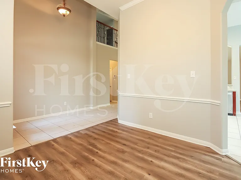 12323 Crescent Mountain Ln — Photo 3