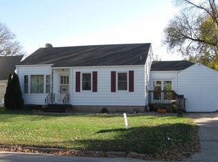 911 W Broadway, Monmouth, IL 61462