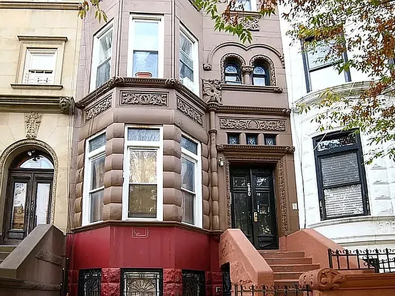 680 Saint Marks Ave #1-R — Photo 1